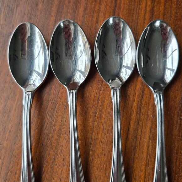 Towle Hamilton Teaspoons Stainless Steel Germany 18/8 Satin Handle Set of 4 - Picture 3 of 7